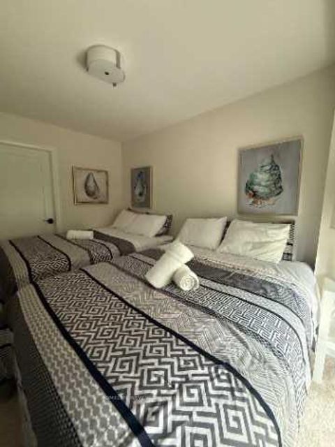 Photo 21 at 15 West Village Lane, Angus Glen, Markham