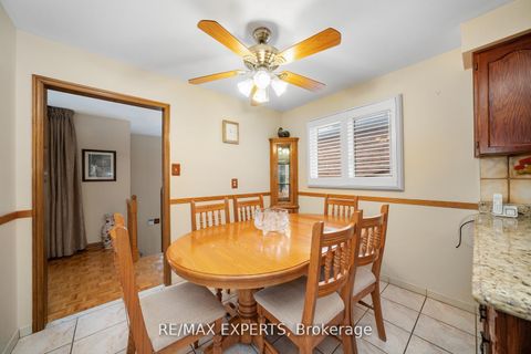Photo 10 at 9 Richbell Street, Brownridge, Vaughan