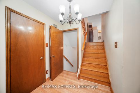 Photo 21 at 9 Richbell Street, Brownridge, Vaughan