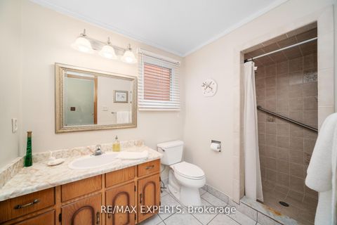 Photo 23 at 9 Richbell Street, Brownridge, Vaughan