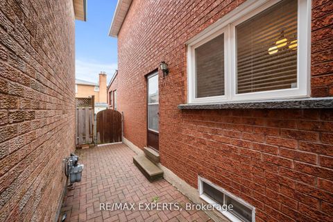 Photo 34 at 9 Richbell Street, Brownridge, Vaughan