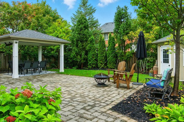 Photo 44 at 691 Merlot Court, Lorne Park, Mississauga