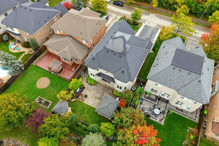 Photo 47 at 691 Merlot Court, Lorne Park, Mississauga