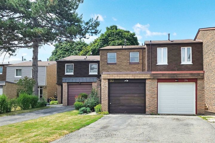 Photo 1 at 32 L'amoreaux Drive, L'Amoreaux, Toronto
