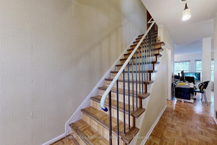 Photo 16 at 32 L'amoreaux Drive, L'Amoreaux, Toronto
