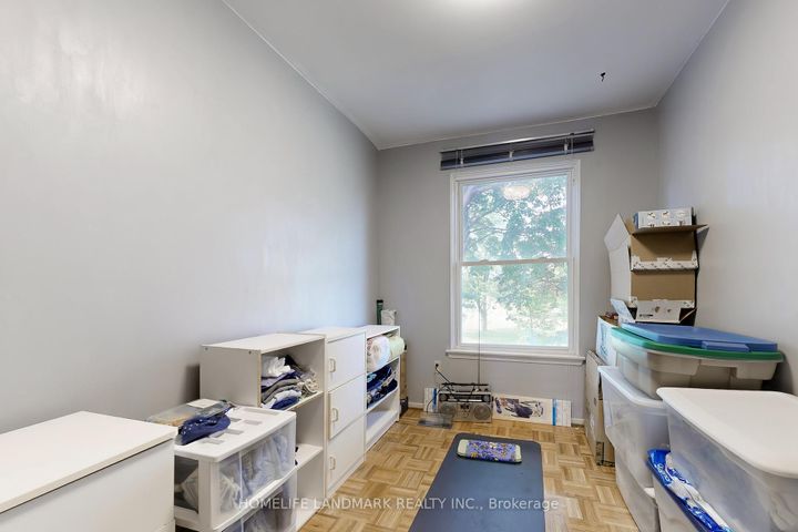 Photo 28 at 32 L'amoreaux Drive, L'Amoreaux, Toronto