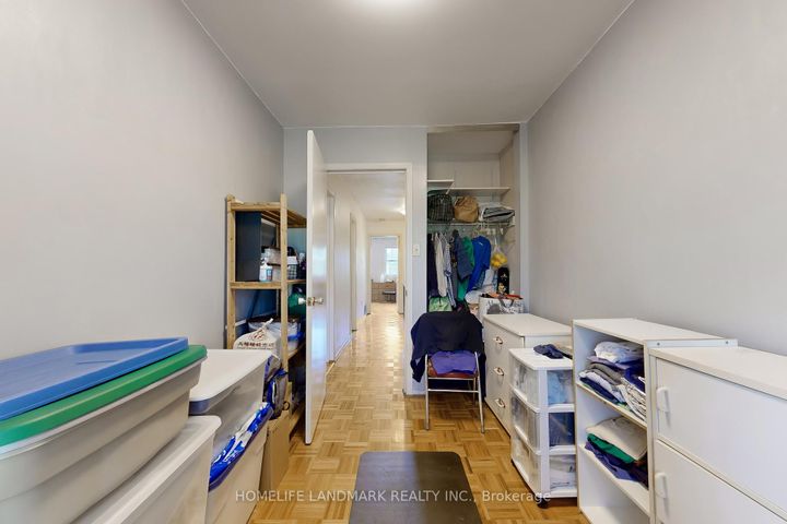 Photo 31 at 32 L'amoreaux Drive, L'Amoreaux, Toronto