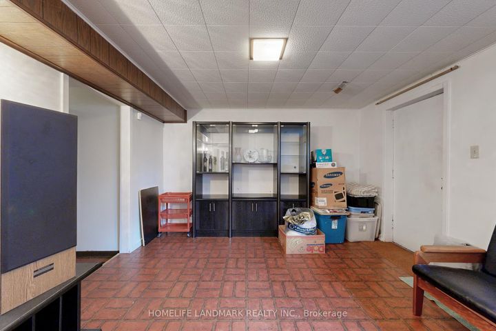 Photo 40 at 32 L'amoreaux Drive, L'Amoreaux, Toronto