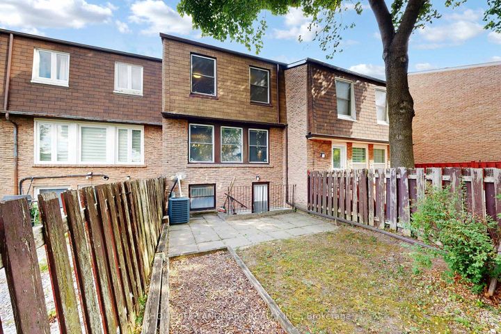 Photo 46 at 32 L'amoreaux Drive, L'Amoreaux, Toronto