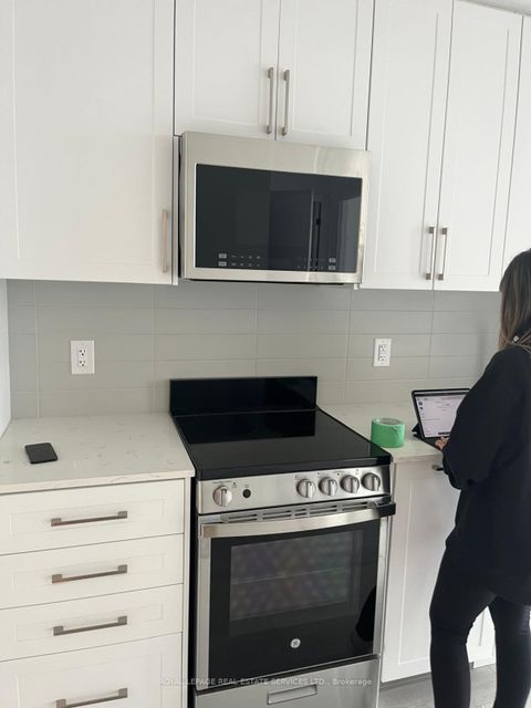 Photo 8 at 438 - 2450 Old Bronte Road, WM Westmount, Oakville