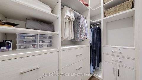 Photo 25 at 32 Crestridge Drive, Patterson, Vaughan