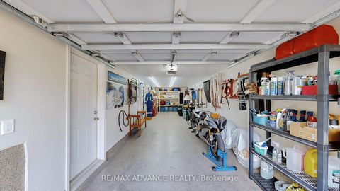 Photo 43 at 32 Crestridge Drive, Patterson, Vaughan