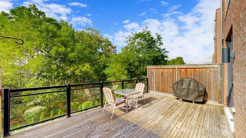 Photo 45 at 32 Crestridge Drive, Patterson, Vaughan