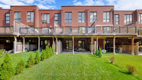 Photo 48 at 32 Crestridge Drive, Patterson, Vaughan