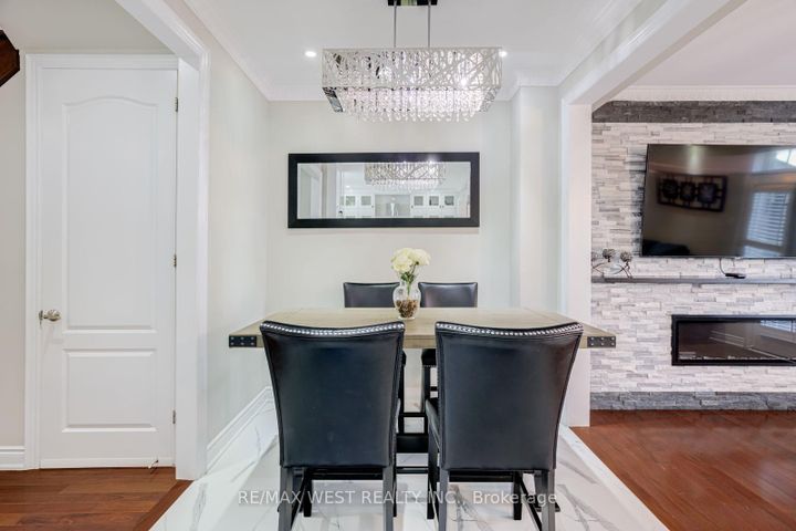 Photo 9 at 238 Wardlaw Place, Vellore Village, Vaughan