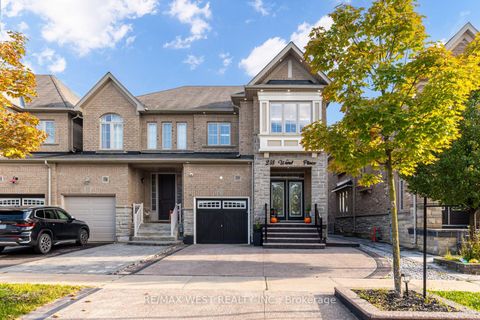 Photo 1 at 238 Wardlaw Place, Vellore Village, Vaughan