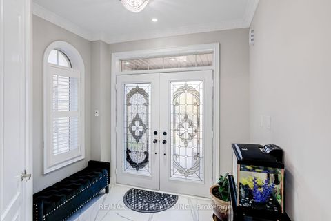 Photo 3 at 238 Wardlaw Place, Vellore Village, Vaughan