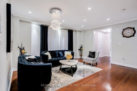 Photo 6 at 238 Wardlaw Place, Vellore Village, Vaughan