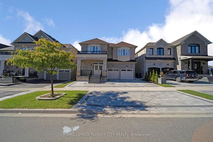 Photo 0 at 44 YOUNG GARDEN Crescent, Credit Valley, Brampton