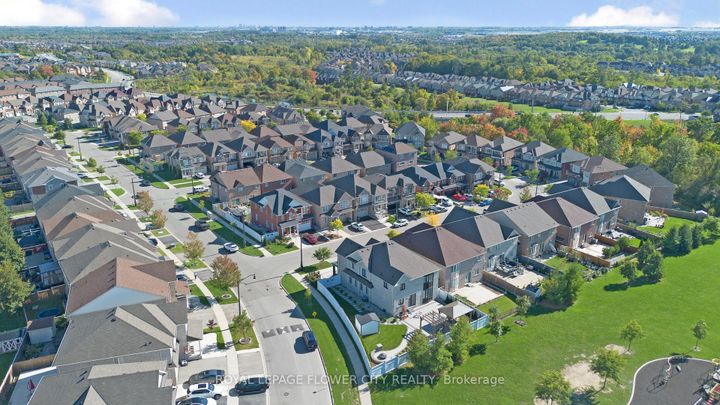 Photo 48 at 44 YOUNG GARDEN Crescent, Credit Valley, Brampton