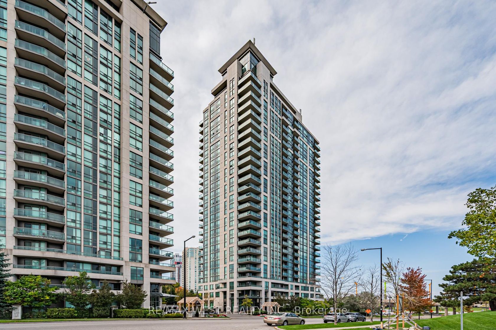 803 - 88 Grangeway Avenue, Woburn, Toronto 