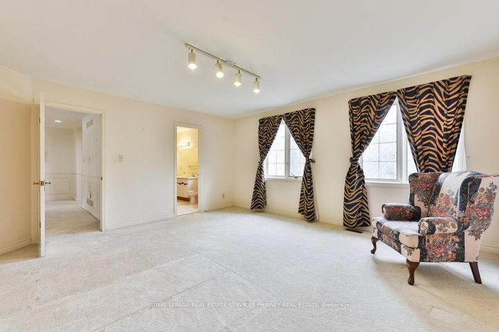 Photo 30 at 2390 Mississauga Road, Sheridan, Mississauga