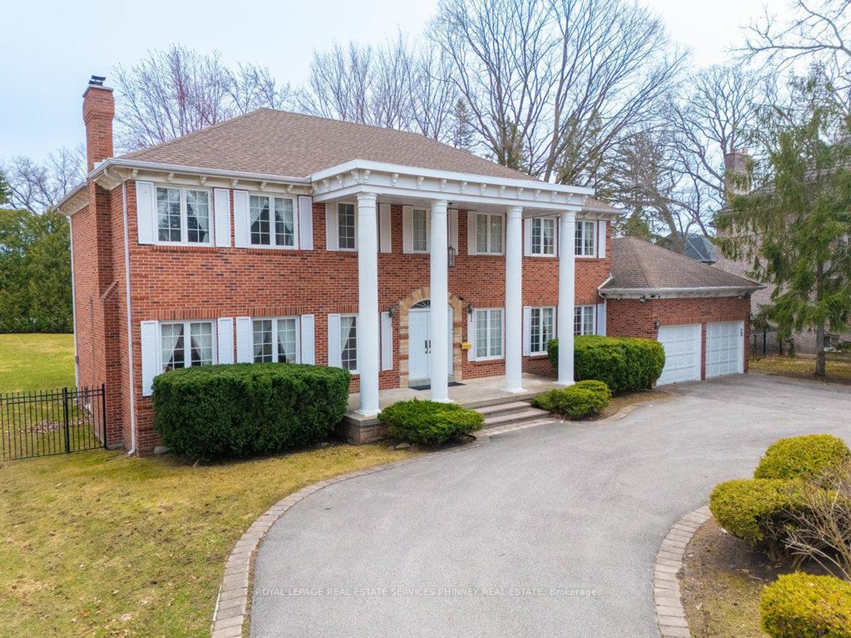 2390 Mississauga Road, Sheridan, Mississauga 2