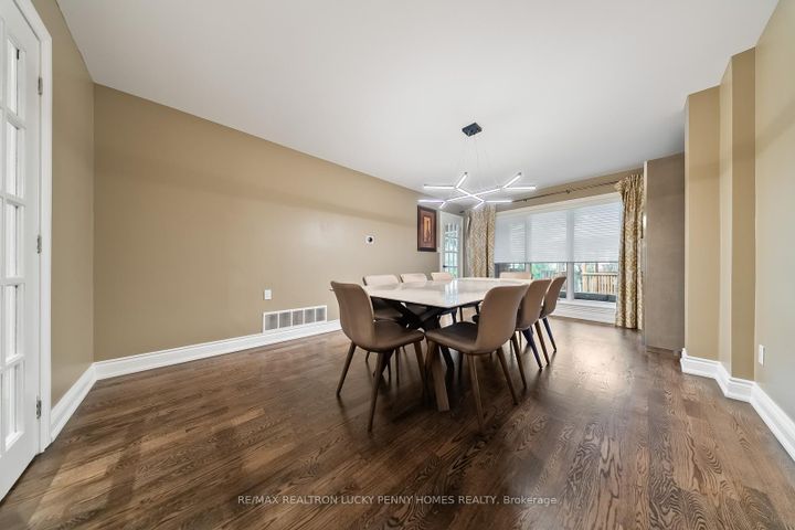Photo 8 at 57 Longwater Chase, Unionville, Markham