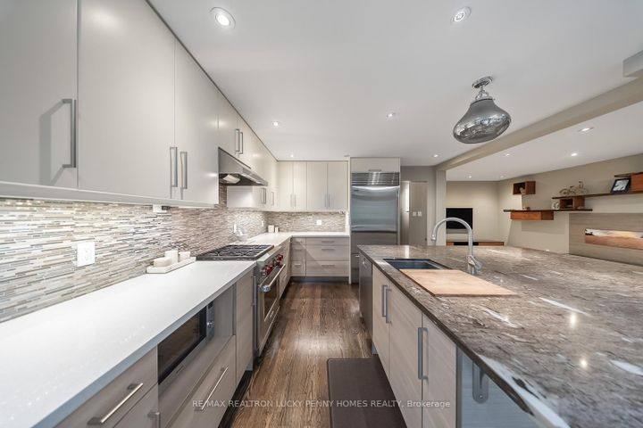Photo 12 at 57 Longwater Chase, Unionville, Markham