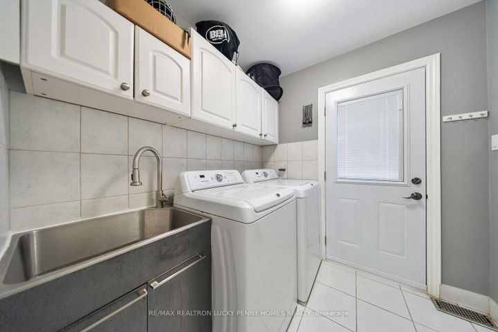 Photo 21 at 57 Longwater Chase, Unionville, Markham