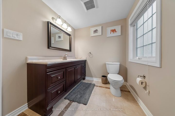 Photo 28 at 57 Longwater Chase, Unionville, Markham