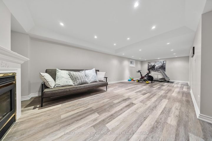 Photo 32 at 57 Longwater Chase, Unionville, Markham