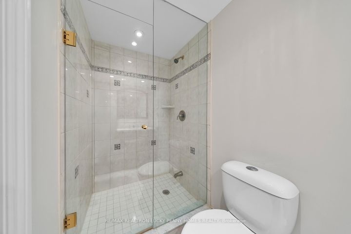 Photo 34 at 57 Longwater Chase, Unionville, Markham