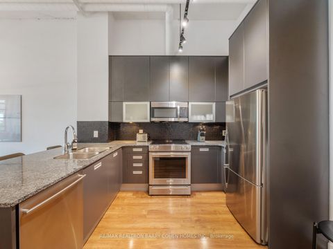 Photo 3 at 307 - 380 Macpherson Avenue, Casa Loma, Toronto