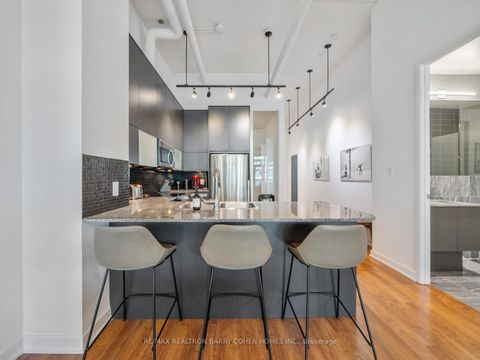 Photo 6 at 307 - 380 Macpherson Avenue, Casa Loma, Toronto
