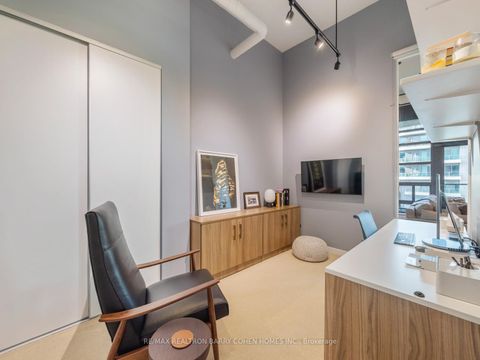 Photo 12 at 307 - 380 Macpherson Avenue, Casa Loma, Toronto