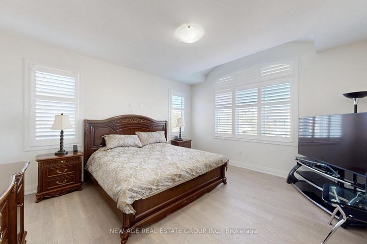 Photo 23 at 153 Whitlock Avenue, FO Ford, Milton
