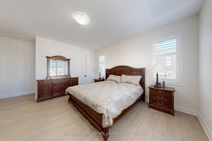 Photo 24 at 153 Whitlock Avenue, FO Ford, Milton