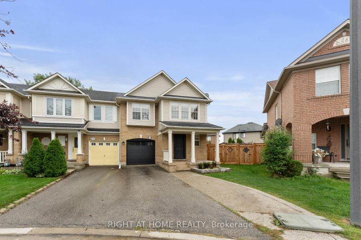 Photo 1 at 394 BAVERSTOCK Crescent, CL Clarke, Milton