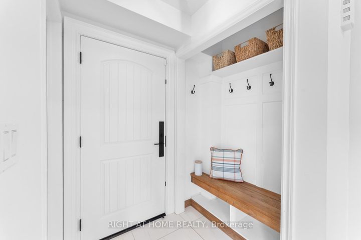Photo 5 at 394 BAVERSTOCK Crescent, CL Clarke, Milton