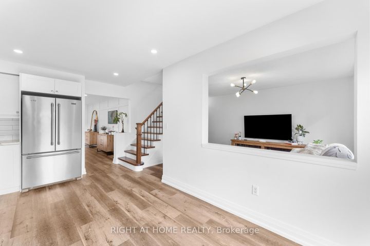 Photo 12 at 394 BAVERSTOCK Crescent, CL Clarke, Milton