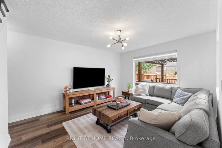 Photo 17 at 394 BAVERSTOCK Crescent, CL Clarke, Milton