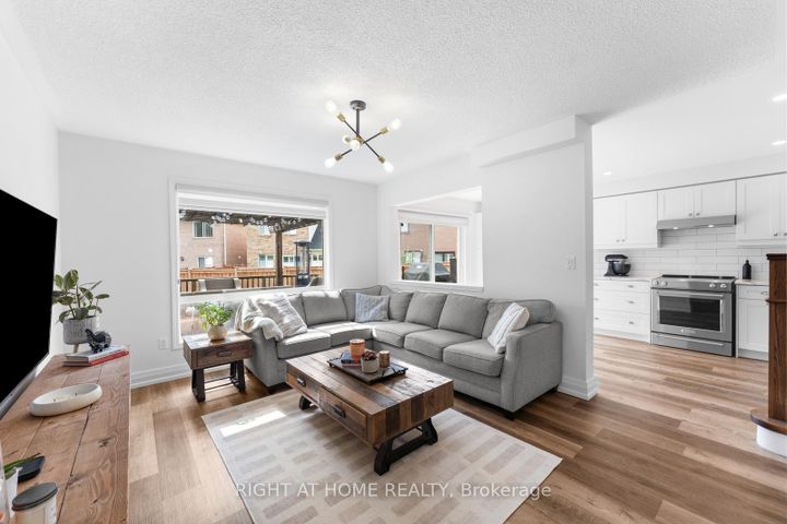 Photo 18 at 394 BAVERSTOCK Crescent, CL Clarke, Milton
