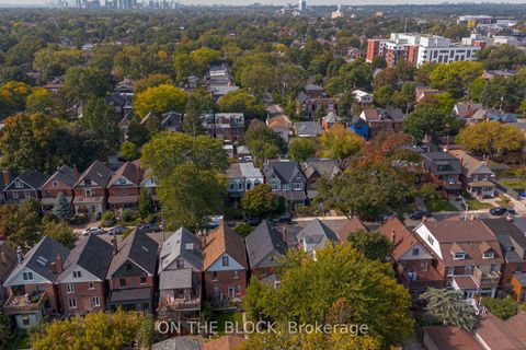 Photo 24 at 220 Fairview Avenue, Junction Area, Toronto