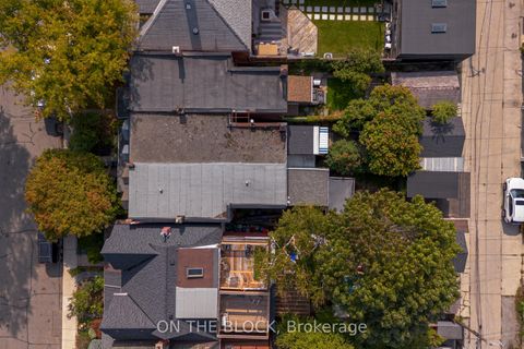 Photo 25 at 220 Fairview Avenue, Junction Area, Toronto