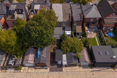 Photo 26 at 220 Fairview Avenue, Junction Area, Toronto