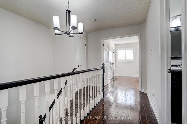 Photo 20 at 2543 Gill Crescent, RO River Oaks, Oakville