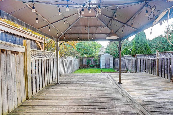 Photo 38 at 2543 Gill Crescent, RO River Oaks, Oakville