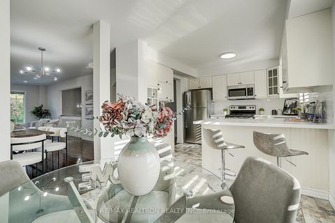 Photo 12 at 2543 Gill Crescent, RO River Oaks, Oakville