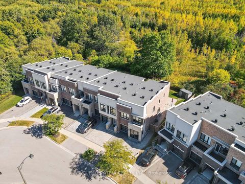 Photo 2 at 115 Dariole Drive, Rural Richmond Hill, Richmond Hill